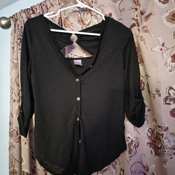 Small/xsmall clothing lot - Picture 7 of 9